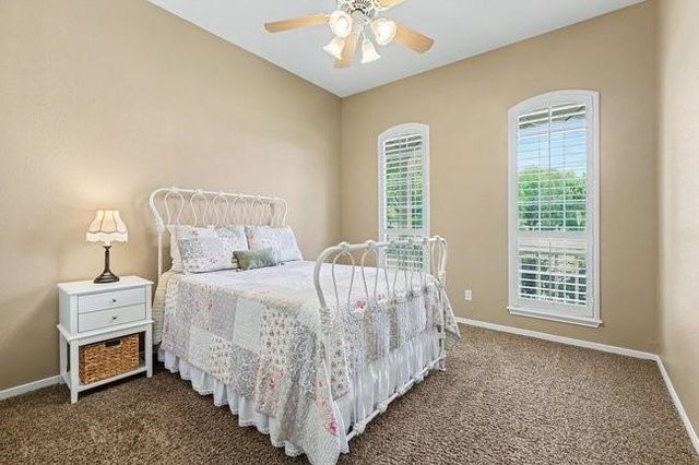 5400 W Orange Street, Pearland, TX 77581