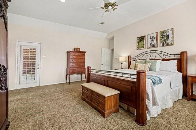 5400 W Orange Street, Pearland, TX 77581