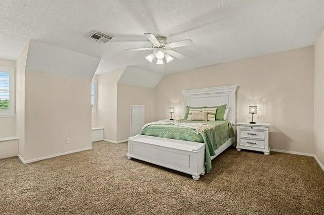 5400 W Orange Street, Pearland, TX 77581