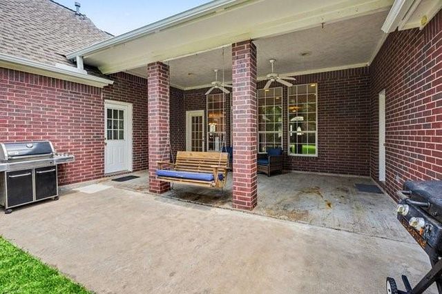 5400 W Orange Street, Pearland, TX 77581