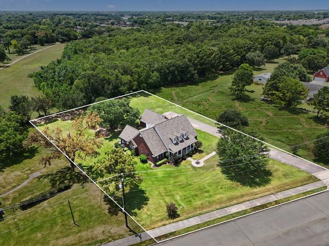 5400 W Orange Street, Pearland, TX 77581