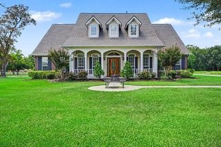 5400 W Orange Street, Pearland, TX 77581