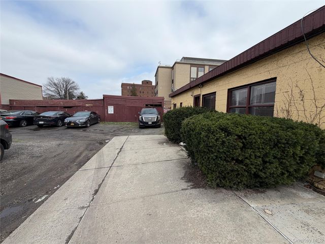 4341+4345 Burling Street, Flushing, NY 11355