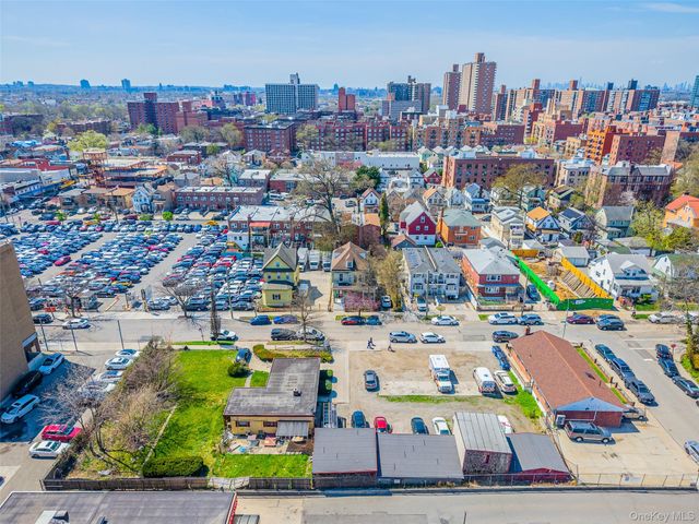 4341+4345 Burling Street, Flushing, NY 11355
