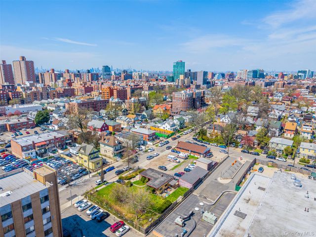 4341+4345 Burling Street, Flushing, NY 11355