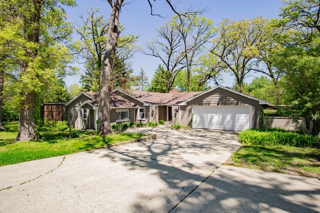 29W625 Hawthorne Lane, West Chicago, IL 60185