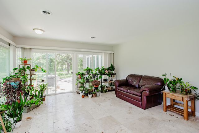 29W625 Hawthorne Lane, West Chicago, IL 60185