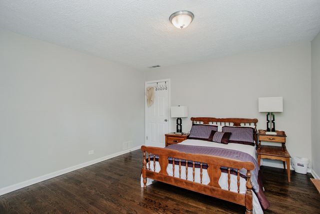 29W625 Hawthorne Lane, West Chicago, IL 60185