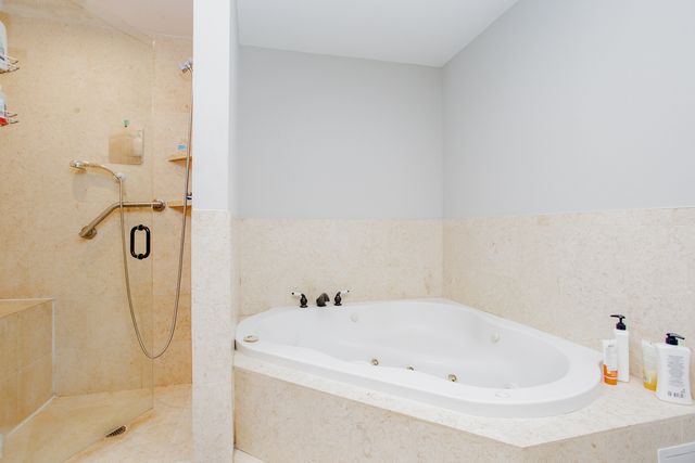 29W625 Hawthorne Lane, West Chicago, IL 60185