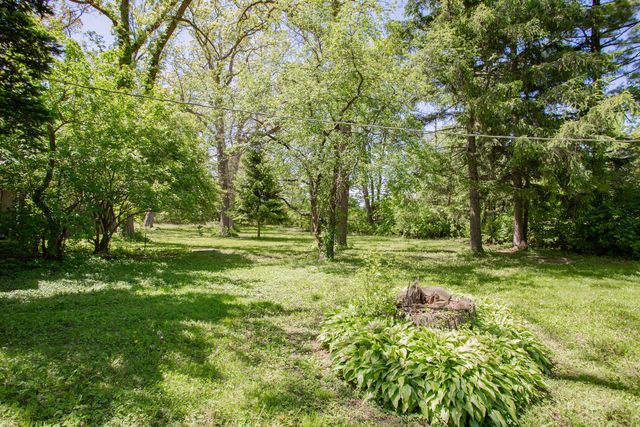 29W625 Hawthorne Lane, West Chicago, IL 60185