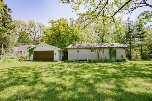 29W625 Hawthorne Lane, West Chicago, IL 60185