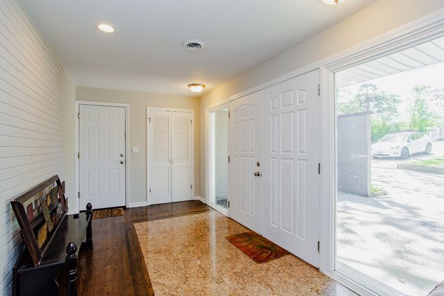 29W625 Hawthorne Lane, West Chicago, IL 60185