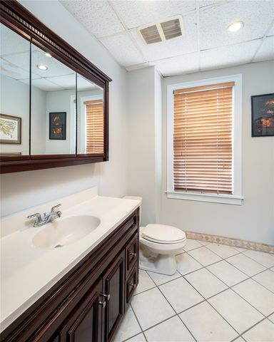 498 Broadway Avenue, Providence, RI 02909