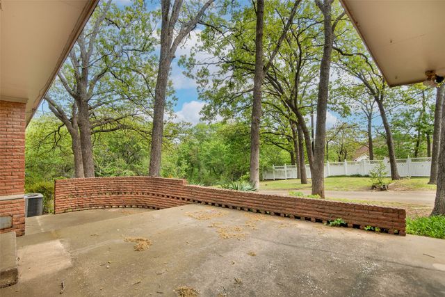 1500 W Heron Street, Denison, TX 75020