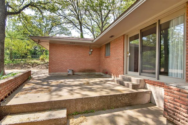 1500 W Heron Street, Denison, TX 75020