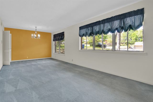 1500 W Heron Street, Denison, TX 75020