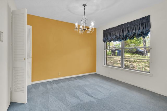 1500 W Heron Street, Denison, TX 75020
