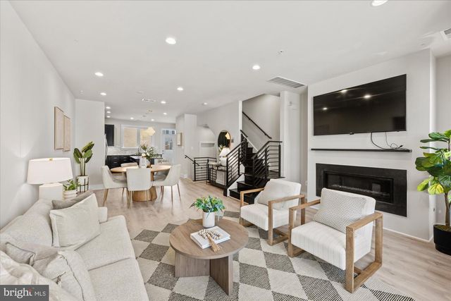 6662 EAMES WAY, Bethesda, MD 20817