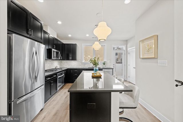 6662 EAMES WAY, Bethesda, MD 20817