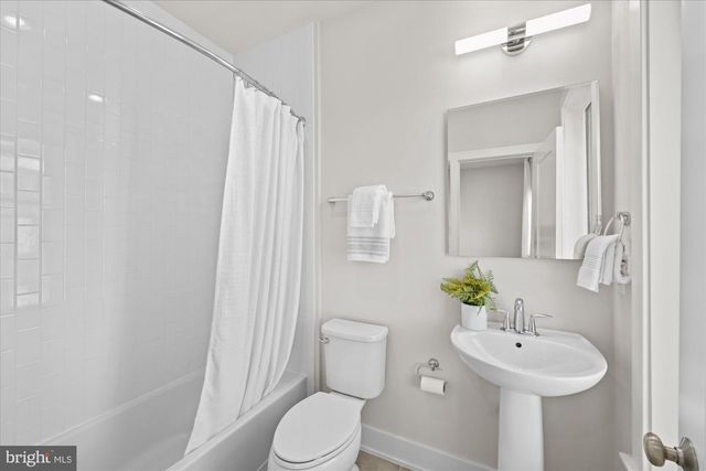 6662 EAMES WAY, Bethesda, MD 20817