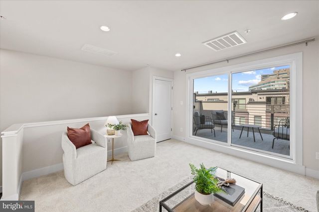 6662 EAMES WAY, Bethesda, MD 20817