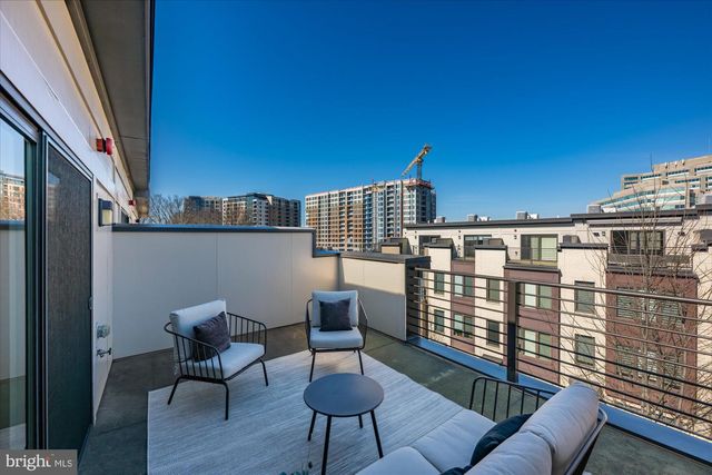 6662 EAMES WAY, Bethesda, MD 20817