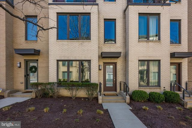 6662 EAMES WAY, Bethesda, MD 20817