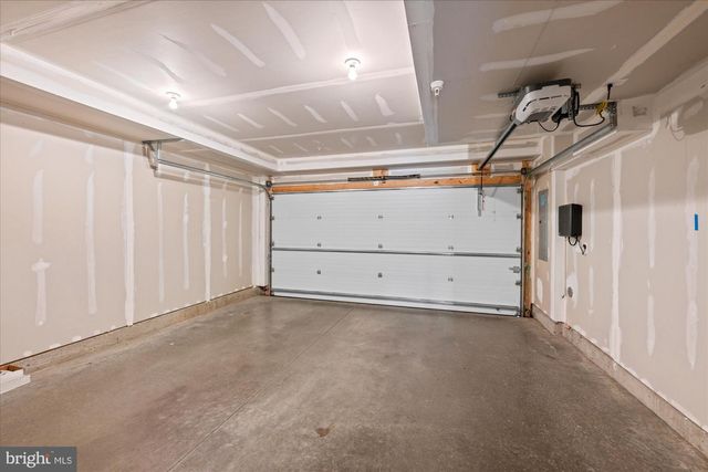 6662 EAMES WAY, Bethesda, MD 20817