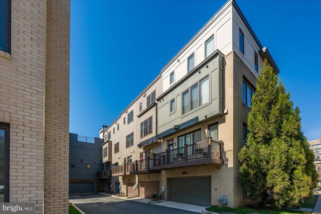 6662 EAMES WAY, Bethesda, MD 20817