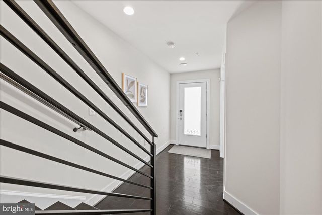 6662 EAMES WAY, Bethesda, MD 20817