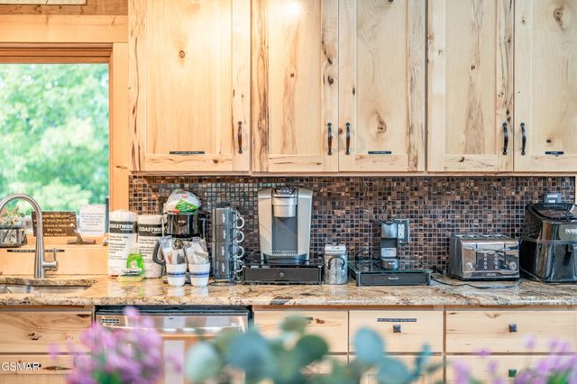 3309 Lonesome Pine Way, Sevierville, TN 37862