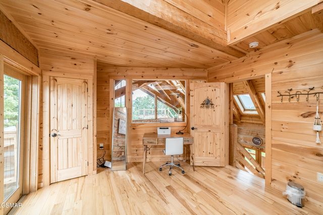 3309 Lonesome Pine Way, Sevierville, TN 37862