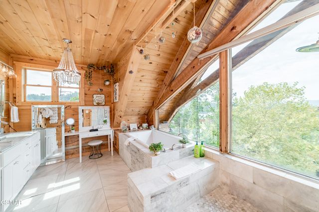 3309 Lonesome Pine Way, Sevierville, TN 37862