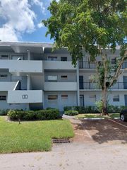 8350 SANDS POINT Boulevard 102E, Tamarac, FL 33321