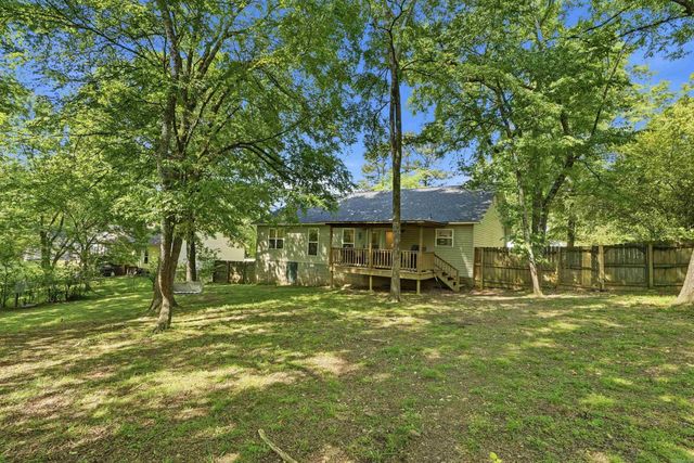 229 Adcock Rd, Hot Springs, AR 71913