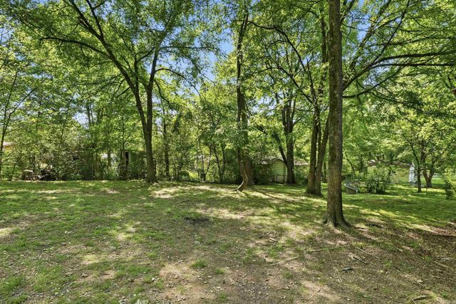 229 Adcock Rd, Hot Springs, AR 71913