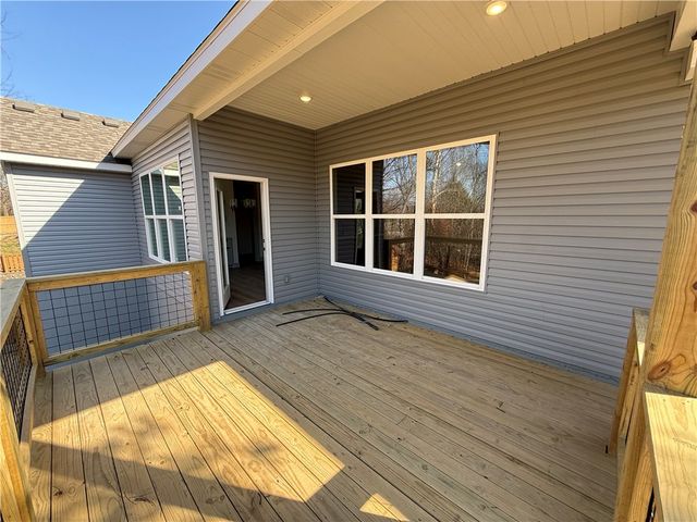 6 Dillow Lane, Bella Vista, AR 72714