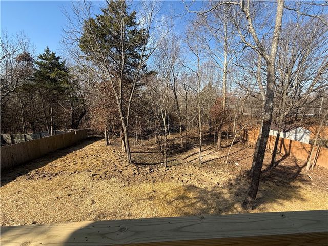 6 Dillow Lane, Bella Vista, AR 72714