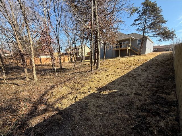 6 Dillow Lane, Bella Vista, AR 72714