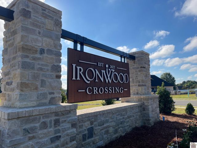 6212 La Barri Lane, Paducah, KY 42001