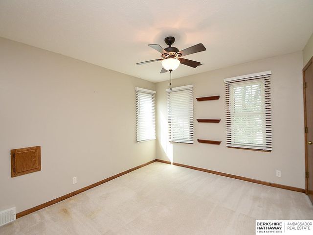 6009 S 158 Street, Omaha, NE 68135