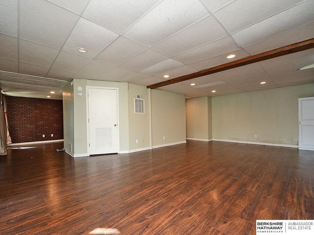 6009 S 158 Street, Omaha, NE 68135