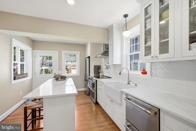 917 MARYE ST, Fredericksburg, VA 22401