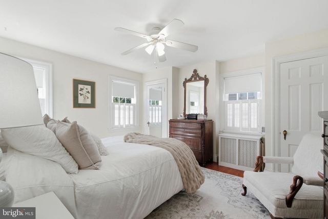917 MARYE ST, Fredericksburg, VA 22401