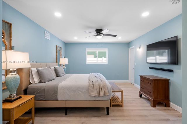 1240 Pierce St 1240, Hollywood, FL 33019