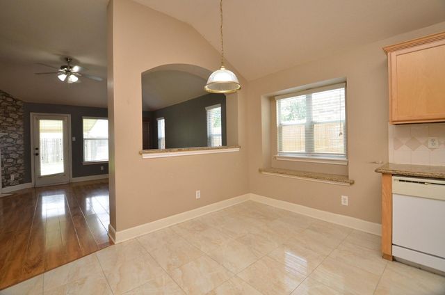 4510 Regal Drive, Baytown, TX 77521