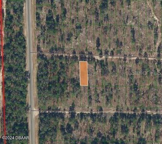 129 W Virginia Street, Hawthorne, FL 32640