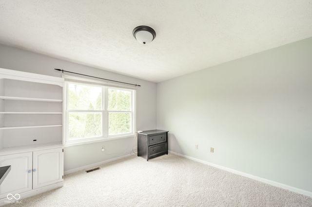 14758 Beacon Park Drive, Carmel, IN 46032