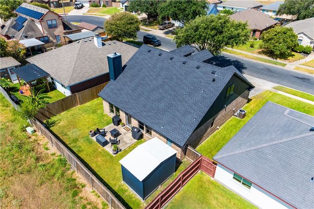 7806 Northwind Dr, Corpus Christi, TX 78414
