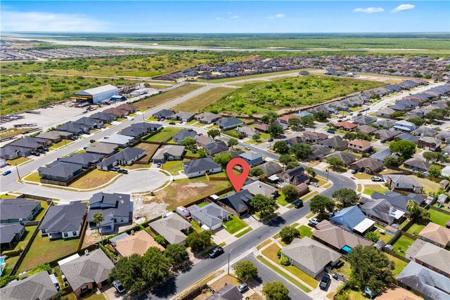 7806 Northwind Dr, Corpus Christi, TX 78414